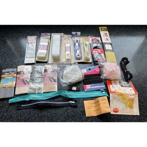 Vintage Lot Of 20 Sewing Notions Early 1960's Including 3 Zippers